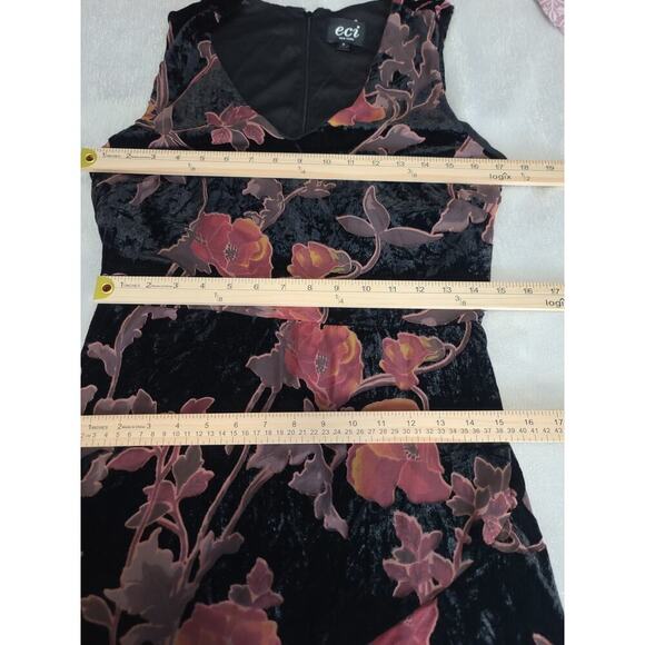 Eci Ny Y2K Sz 8 black velvet floral dress whimsigoth fairygoth asymmetrical hem - Picture 6 of 9